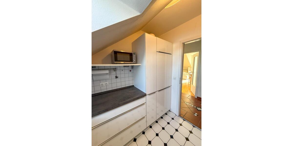 Dachgeschoßwohnung Erding - 3 Zimmer, 68 m&sup2;, 1.400&euro; | Angebot:24829077