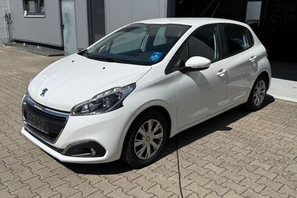 Peugeot 208 77.427 km 8.099 &euro; Osnabrück 49086