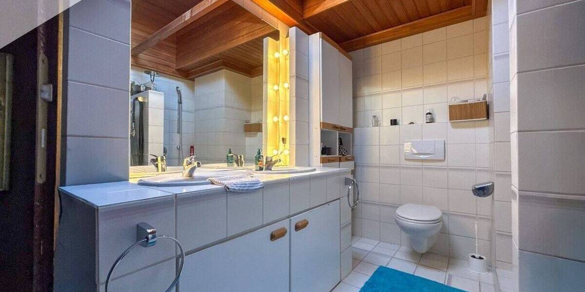 Reihenmittelhaus Karlsruhe Durlach - 4 Zimmer, 167 m&sup2;, 690.000&euro; | Angebot:23610447