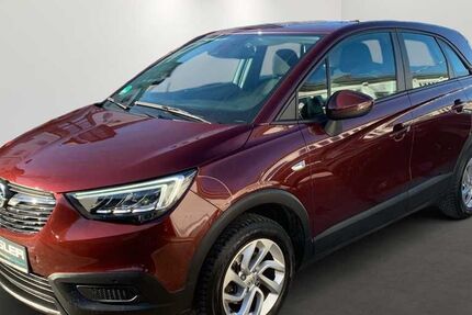 Opel Crossland (X) 88.272 km 12.970 € München 81547
