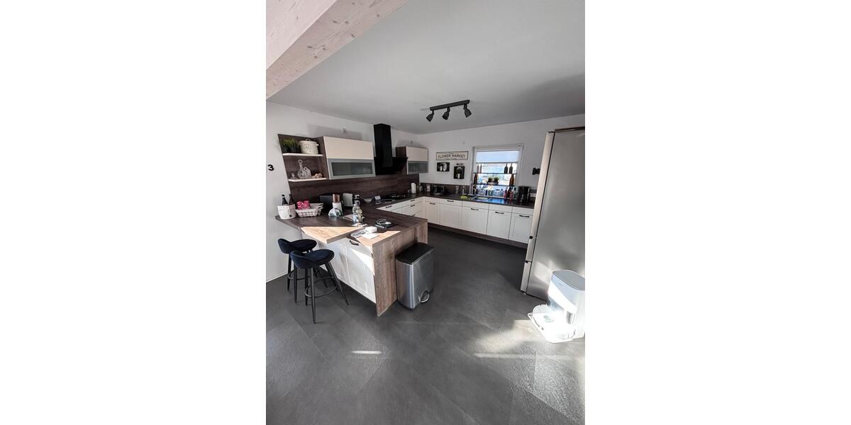 Einfamilienhaus Ense - 5 Zimmer, 129 m&sup2;, 1.500&euro; | Angebot:25048645