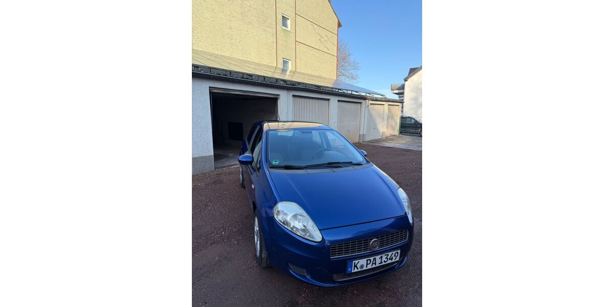 Fiat Punto 13.151 km 2.400 &euro; Herzogenrath 52134
