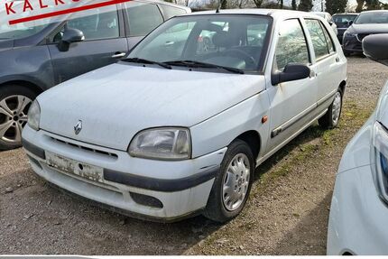 Renault Clio 223.034 km 785 &euro; Achern 77855