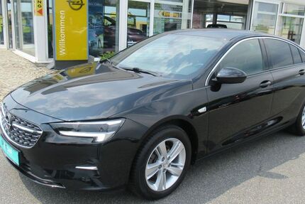 Opel Insignia 45.330 km 15.890 &euro; Ebersbach 02730