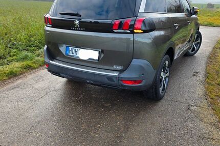 Peugeot 5008 103.000 km 19.350 &euro; Giengen 89537