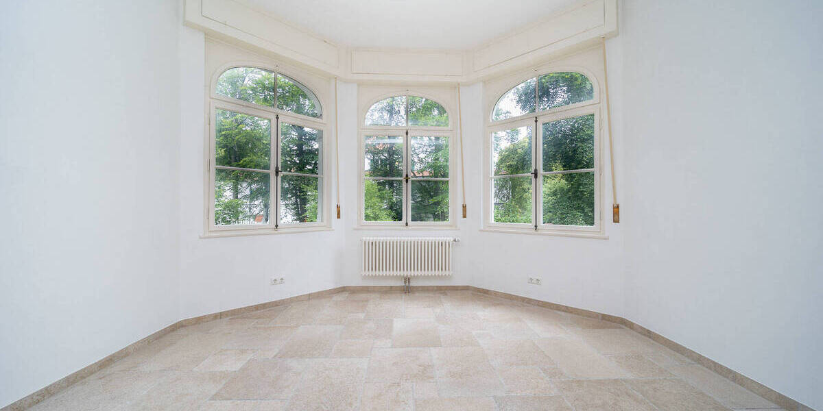 Versteigerungsimmobilie Starnberg Söcking - 1 Zimmer, 282 m&sup2;, 9.500.000&euro; | Angebot:24733823