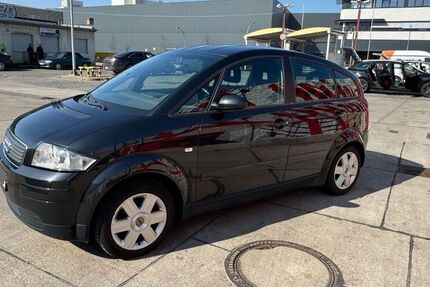 Audi A2