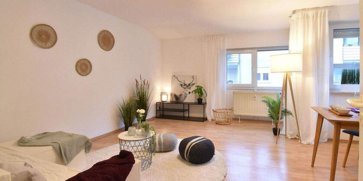 Schöne, freie 1-Zi-Whg mit Balkon und TG-Stellplatz, provisionsfrei! 1 zimmer