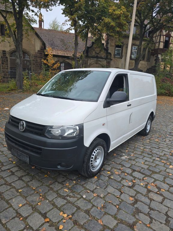 VW T5 Transporter 199.452 km 8.950 € Leipzig 04328
