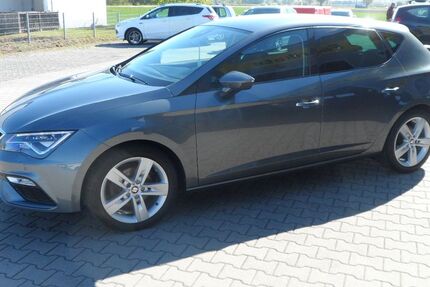 Seat Leon 96.756 km 13.650 &euro; Künzing 94550