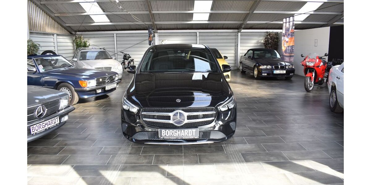 Mercedes-Benz B 180 32.000 km 20.990 &euro; Loit 24888
