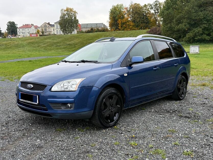 Ford Focus 260.260 km 1.999 € Zittau 02763