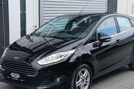 Ford Fiesta 114.550 km 5.990 € Ditzingen 71254