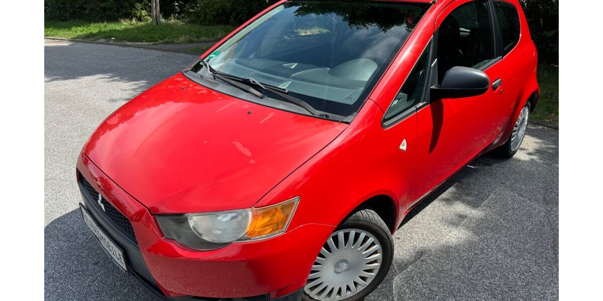 Mitsubishi Colt 112.000 km 2.649 € Düsseldorf 40231