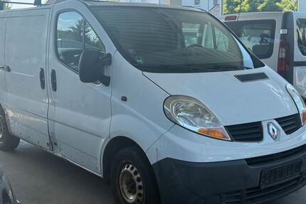 Renault Trafic 186.000 km 4.900 &euro; Gomaringen 72810