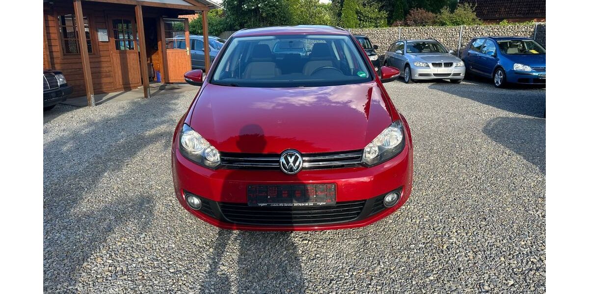VW Golf 124.000 km 6.599 &euro; Bardowick 21357