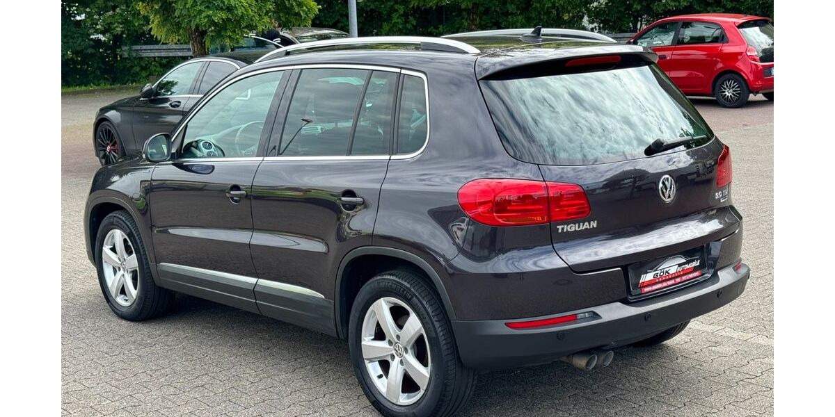 VW Tiguan 212.000 km 8.990 &euro; Remscheid 42897