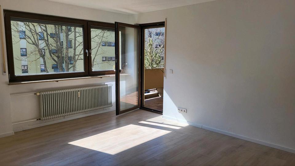 Etagenwohnung Neumarkt in der Oberpfalz Altenhof - 4.5 Zimmer, 100 m&sup2;, 330.000&euro; | Angebot:26771512