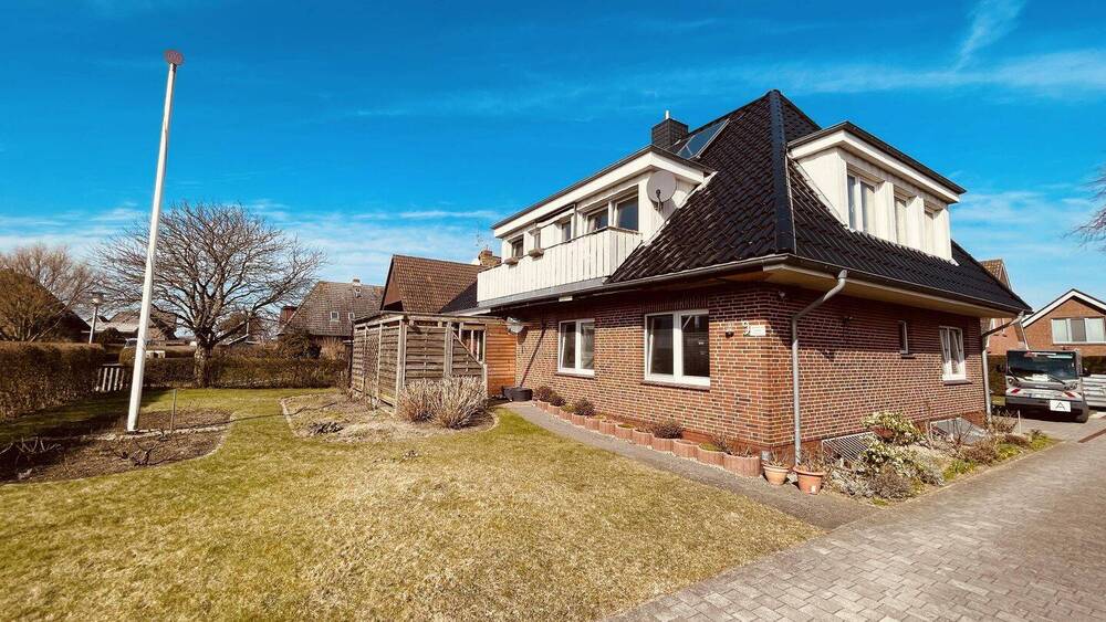 Einfamilienhaus Alkersum - 8 Zimmer, 185 m&sup2;, 595.000&euro; | Angebot:26273992
