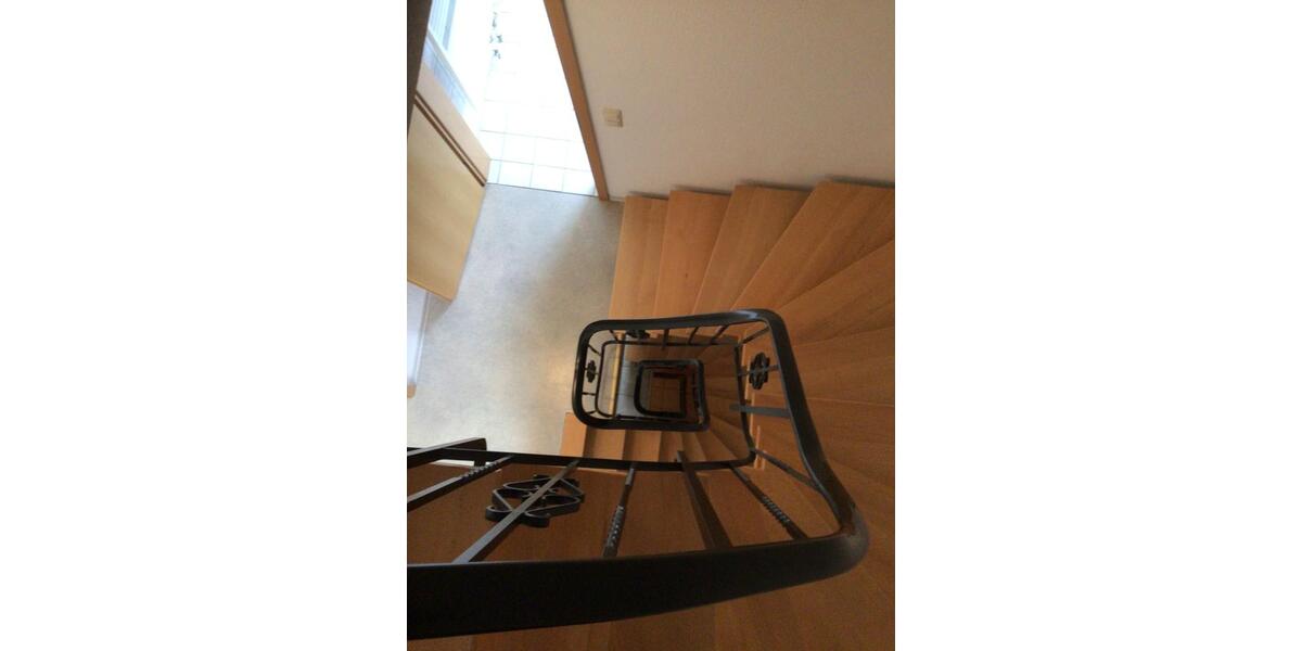 Etagenwohnung Meschede - 4 Zimmer, 75 m&sup2;, 590&euro; | Angebot:24983374