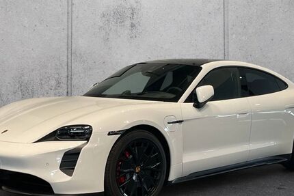 Porsche Taycan 21.200 km 79.690 &euro; Recklinghausen 45665