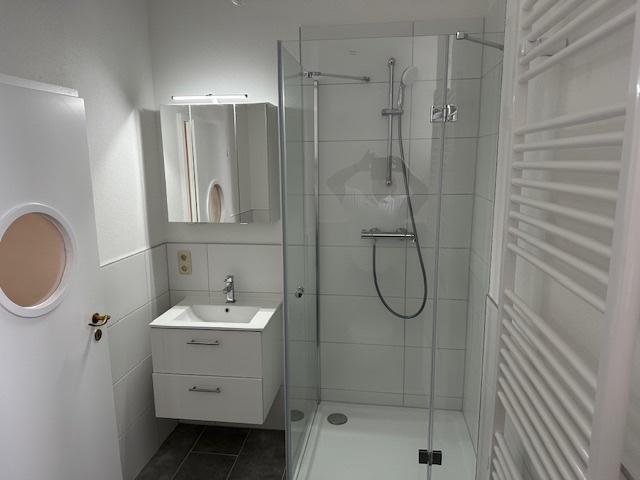 Etagenwohnung Bad Camberg - 4 Zimmer, 98 m&sup2;, 950&euro; | Angebot:26197327