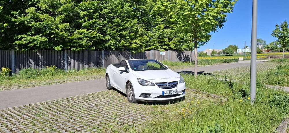 Opel Cascada 71.800 km 8.999 &euro; Bad Boll 73087