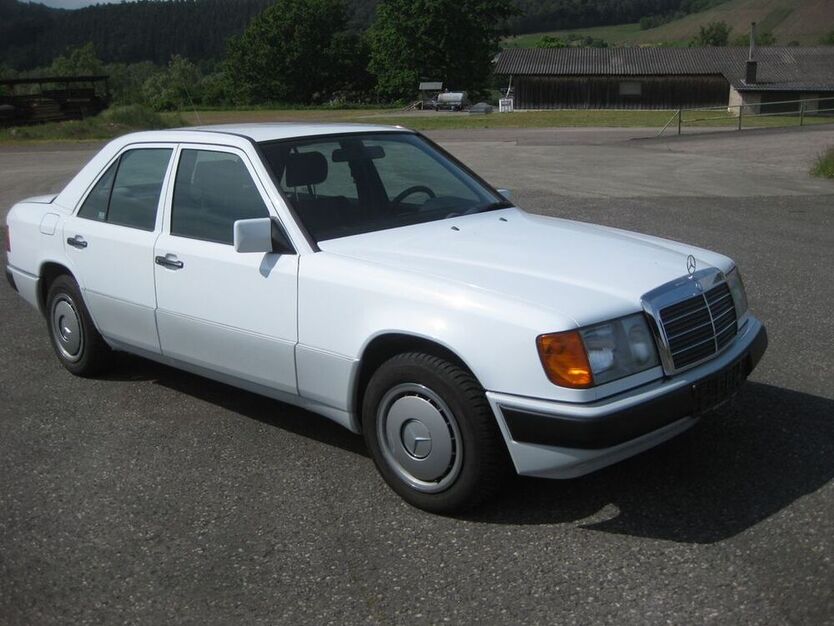 E 200