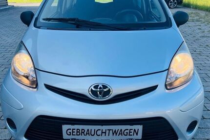 Toyota Aygo (X)