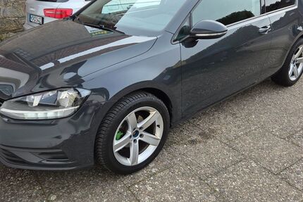 VW Golf 117.500 km 9.800 &euro; Wennigsen 30974