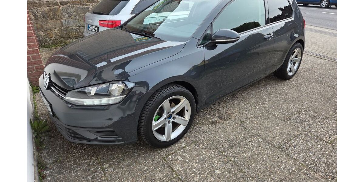 VW Golf 117.500 km 9.800 &euro; Wennigsen 30974