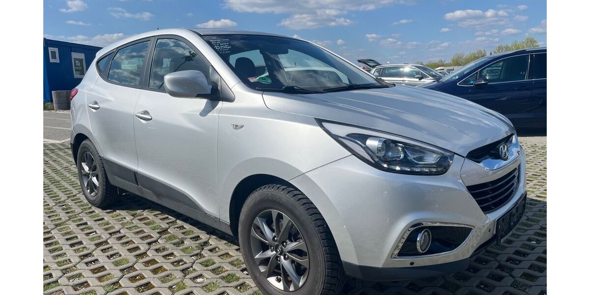 Hyundai ix35 108.264 km 7.999 &euro; Mittenwalde 15749