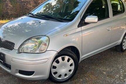 Toyota Yaris 199.000 km 1.499 &euro; Limburg - Eschhofen 65552