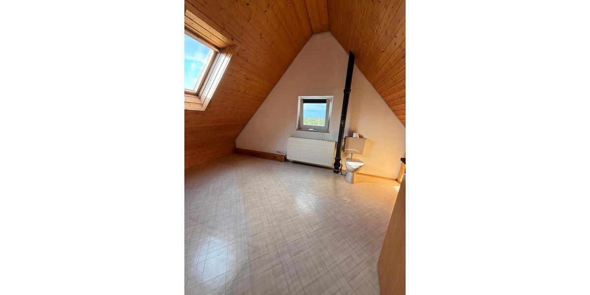 Maisonettenwohnung Gerlingen - 5 Zimmer, 105 m&sup2;, 1.650&euro; | Angebot:26288248