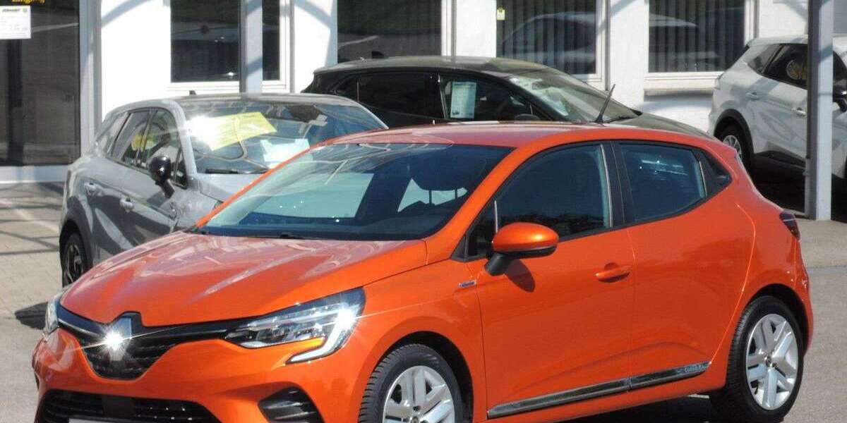 Renault Clio 31.858 km 12.480 &euro; Fellbach 70736