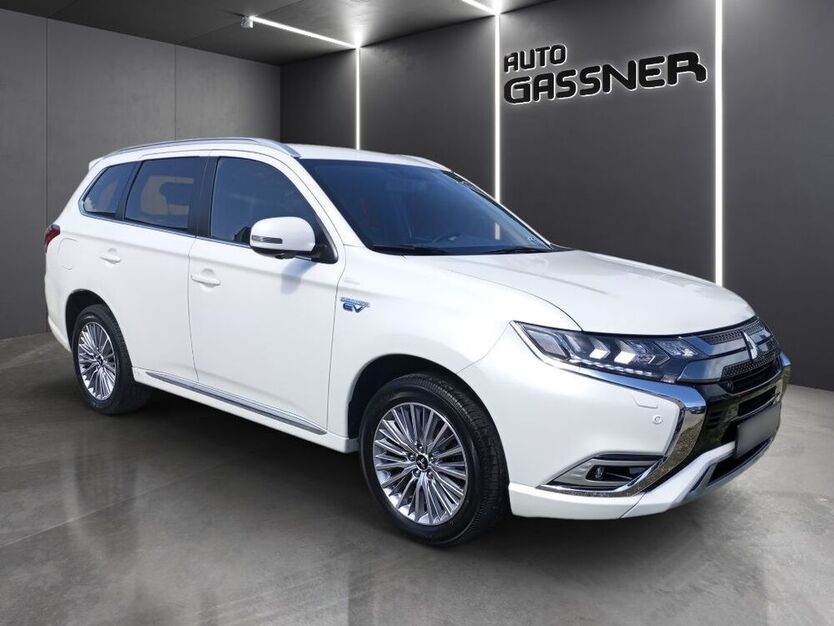 Plug-in Hybrid Outlander