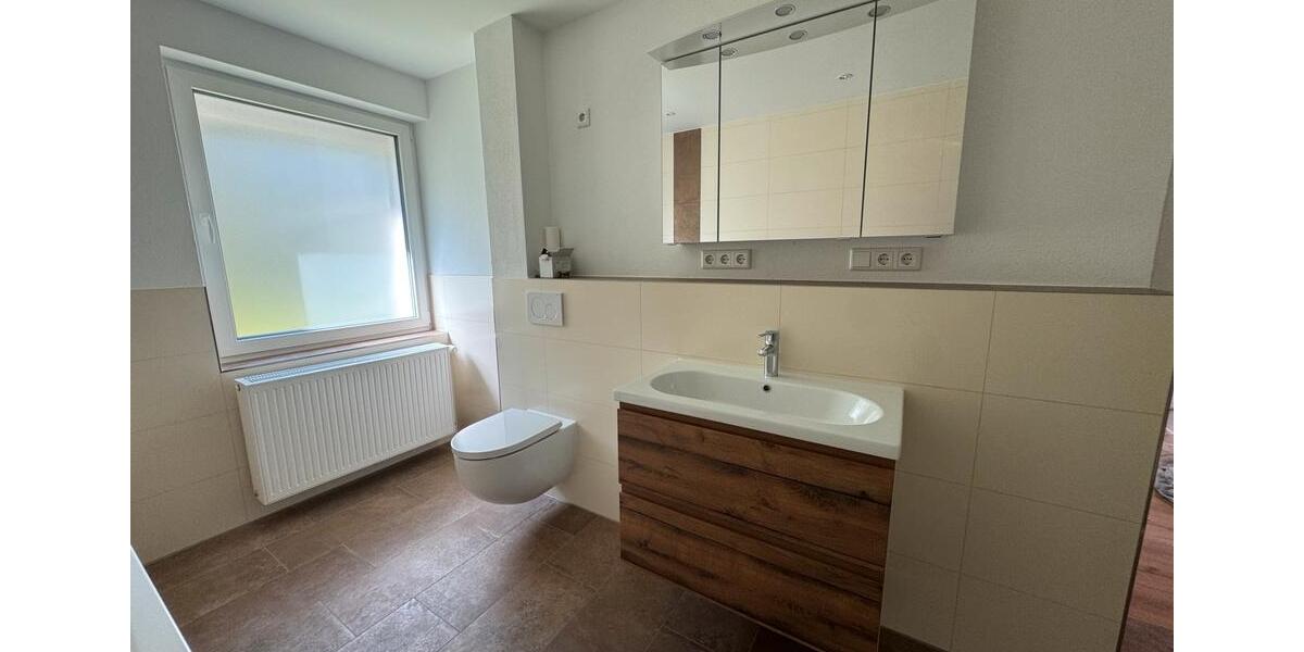 Erdgeschoßwohnung Melsungen - 3 Zimmer, 88 m&sup2;, 900&euro; | Angebot:26314676