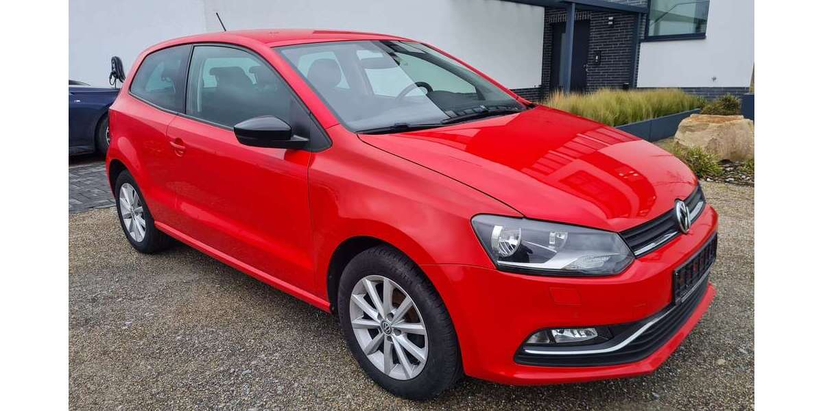 VW Polo 145.495 km 5.399 &euro; Paderborn 33106
