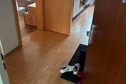 Wohnung 2-Zimmer (Bitte mit Information zu ihrer Person) 2 zimmer