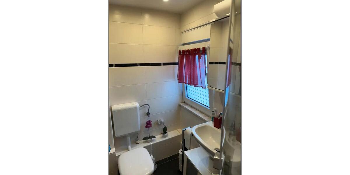 Einfamilienhaus Großwallstadt - 6 Zimmer, 180 m&sup2;, 1.600&euro; | Angebot:25138618