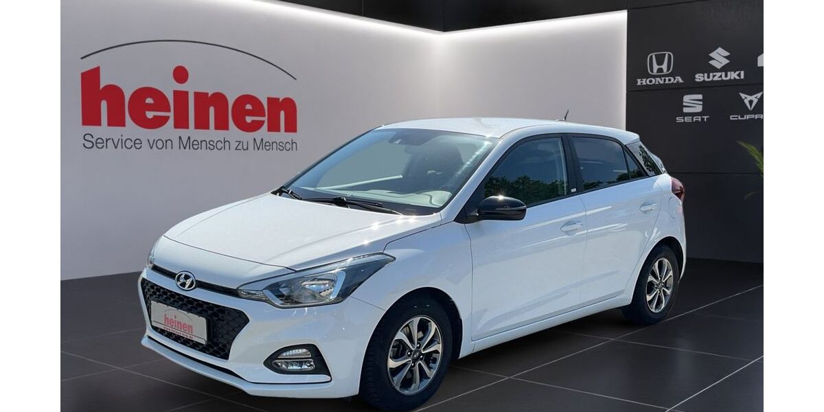 Hyundai i20 52.729 km 12.399 &euro; Bergkamen 59192