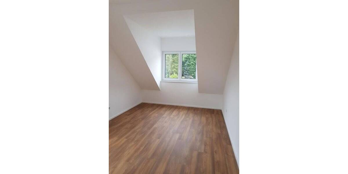 Etagenwohnung Nürnberg Worzeldorf - 3 Zimmer, 78 m&sup2;, 1.150&euro; | Angebot:26879050