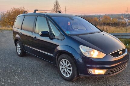 Ford Galaxy 257.000 km 2.500 € Pirna 01796