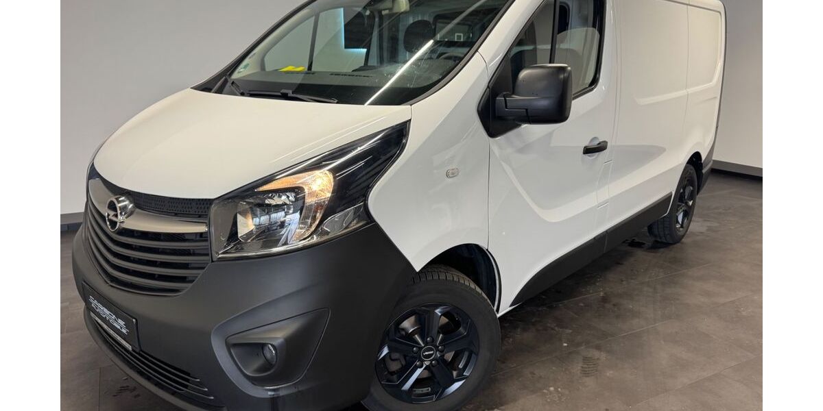 Opel Vivaro 107.000 km 13.490 &euro; Bretten 75015