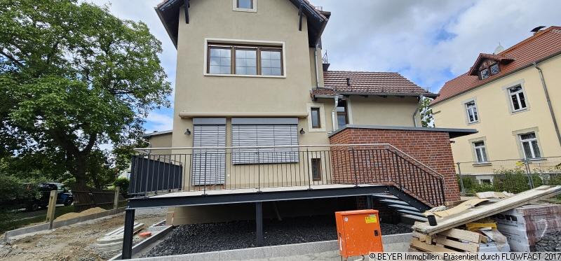 Villa Dresden Langebrück - 7 Zimmer, 232 m&sup2;, 2.552&euro; | Angebot:22825675