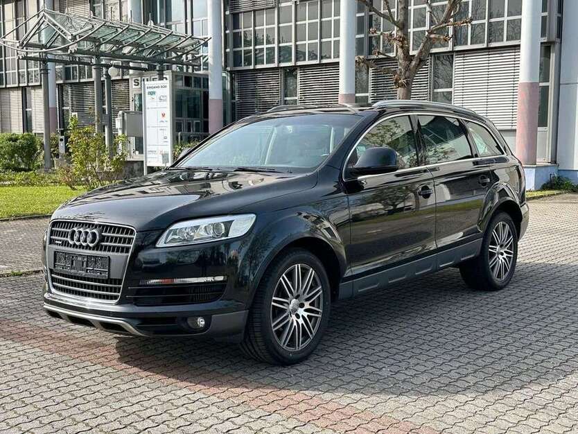 Q7