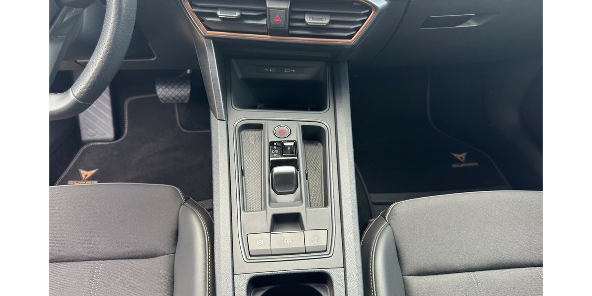 Cupra Formentor 1.5 TSi *DSG/LED/Kessy/RFK/ACC/Navi* 33.784 km 25.390 &euro; Bamberg 96052