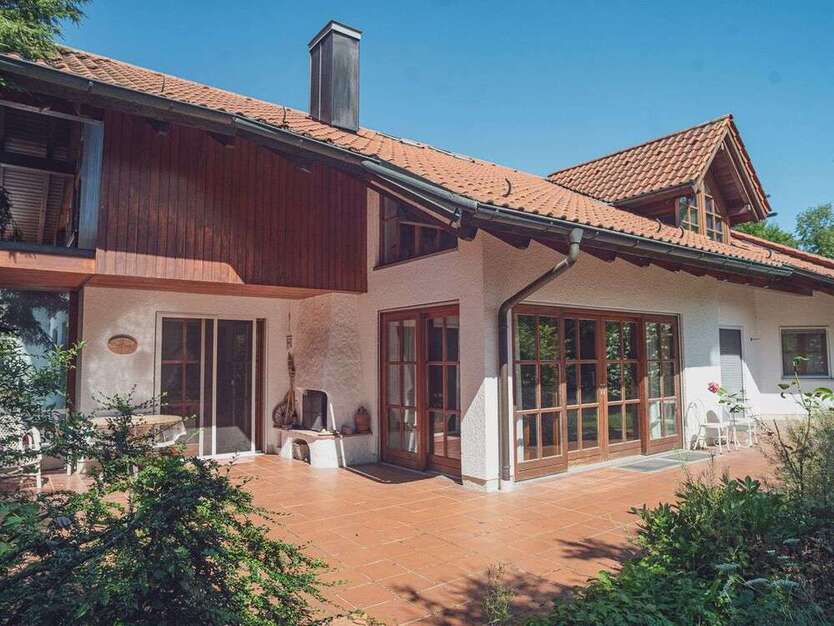 Haus zum Kaufen in Gräfelfing 1.790.000 € 223 m²