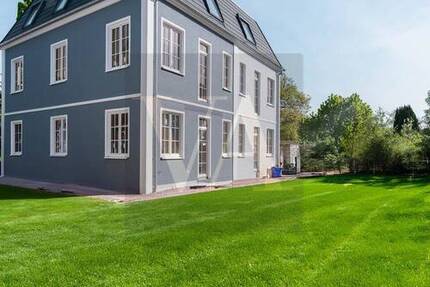 4x Klassische Familien Stadt-Villen mit Garten in ruhiger Lage und vielen Parks