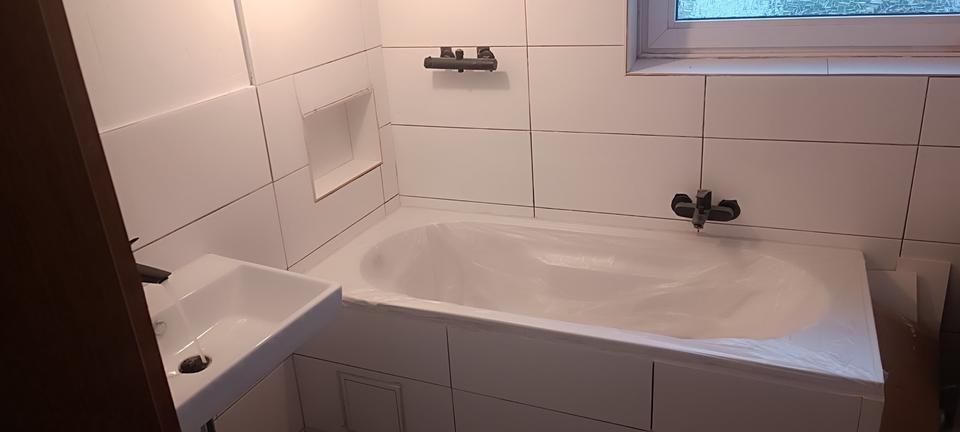 Einfamilienhaus Bad Münder am Deister - 8 Zimmer, 336 m&sup2;, 1.450&euro; | Angebot:24878302